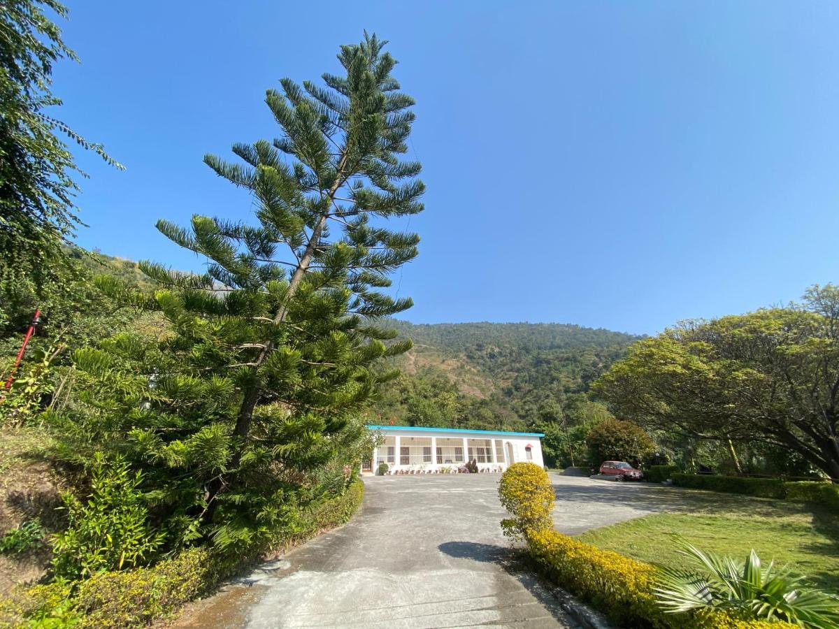 Ekant Guest House Dadāhu Exteriér fotografie
